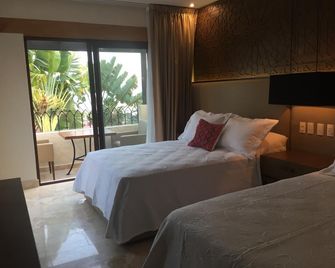 Hotel Lindo Ajijic Bed & Breakfast - Ajijic