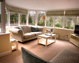 Dalhousie Castle Hotel & Spa - Bonnyrigg - Living room