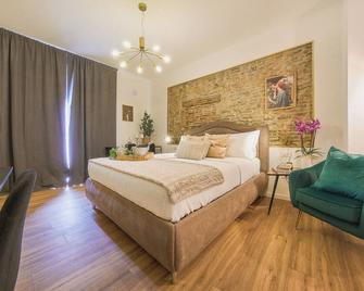 Delta Dreams Guest House - Porto Viro - Habitación