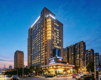 Dongzhiyuan Select Hotel (Changsha Machang Metro Station) - Changsha - Byggnad