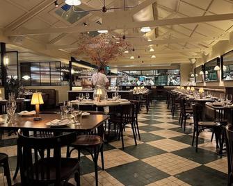 Perfectly Peaceful- Harbour Foreshores Secs Away - North Sydney - Ресторан