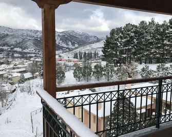 Finday Eco Boutique Hotel - Kalavryta - Balcony