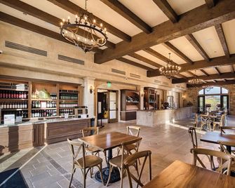 Europa Village Wineries & Resort - Temecula - Bar
