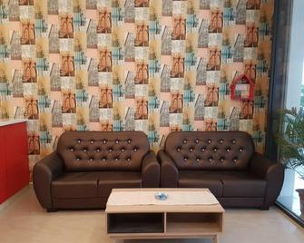 Hotel Zamburger Putrajaya - Putrajaya - Wohnzimmer