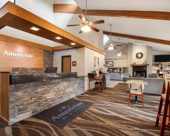 AmericInn by Wyndham St. Peter - Saint Peter - Lobby