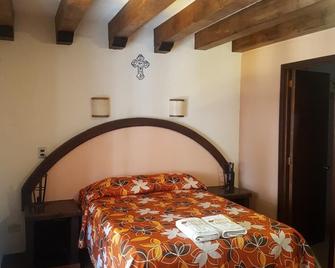 Hotel Barroco - Puebla City - Bedroom