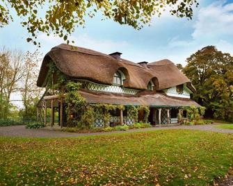 Cahir House Hotel - Cahir - Building