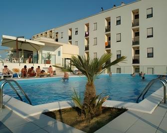 Hotel Duca Degli Abruzzi - Montesilvano - Piscina