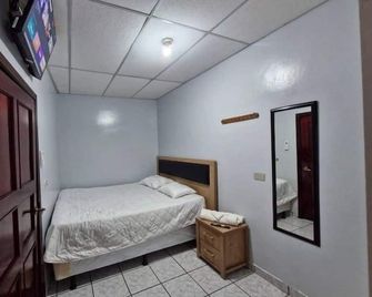 Accommodation in Usulutan, El Salvador / Furnished house. - Usulután