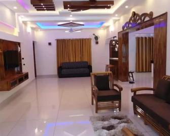 Thushara Swimming Pool Villa - Kovalam - Lobby