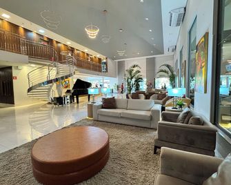 Hotel Girassol Plaza - Palmas - Lobby