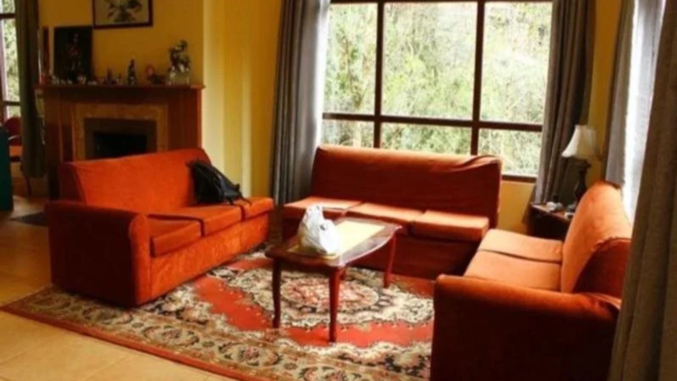 Rhododendron Dell Exoctic Resort - Darjeeling