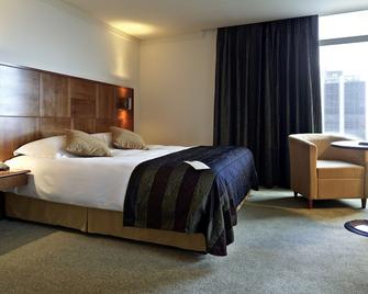 Mercure Cardiff Holland House Hotel & Spa - Cardiff - Phòng ngủ