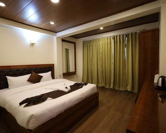 Sikkim Sarovar - Ravangla - Bedroom