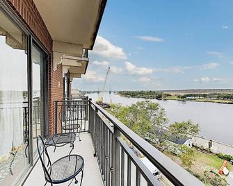 Water Street Retreat 14 - Wilmington - Balcony