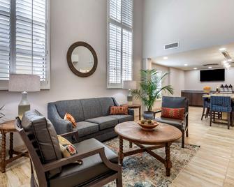 Comfort Suites near Birkdale Village- Huntersville - Huntersville - Lobby