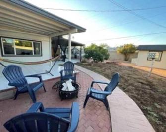 New Midtown Studio with Full Kitchen (Unit C) - Phoenix - Pátio