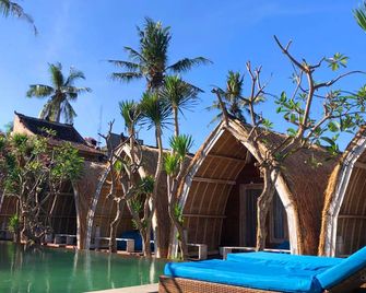 Paradesa Villa - Pemenang - Outdoor view