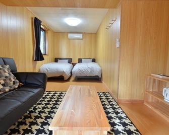 Guesthouses Teruya - Nakijin - Habitación