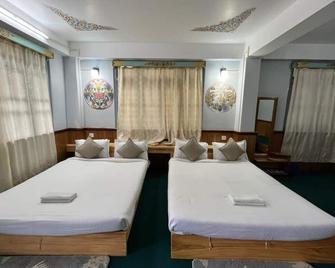 Mount Khang Hotel - Lachen - Bedroom