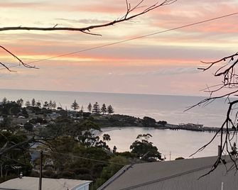 Sheoak Lodge - Penneshaw - Outdoor view