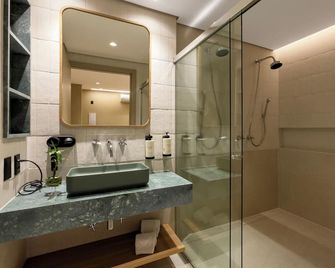 Hotel Intercity Address Faria Lima - Sao Paulo - Bathroom