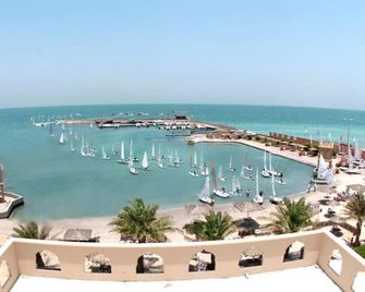 Bahrain Beach Bay - Awali