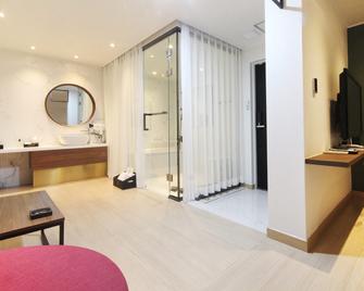Soho Hotel - Busán