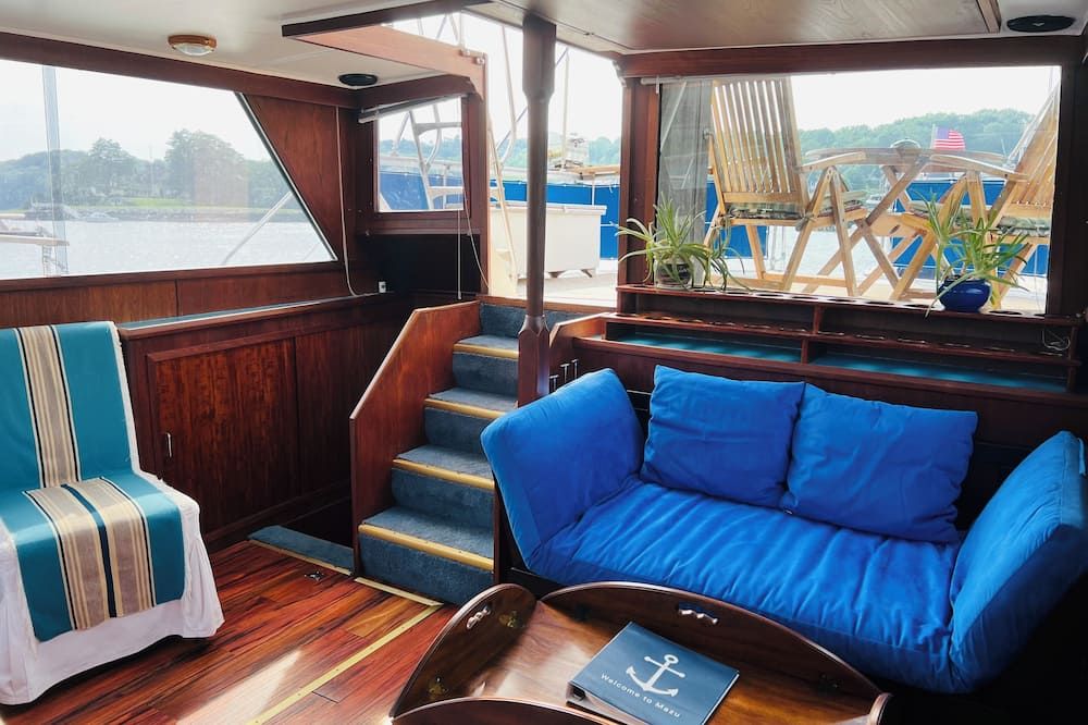 Maine Bed & Boat, Mazu On The Scenic Damariscotta River