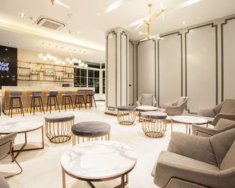 Hill Fresco Hotel - Pattaya