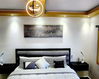 RH los ángeles (#3) APT 1er piso - San Juan - Habitación