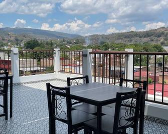 Hotel Manadia - Tequila - Balcon