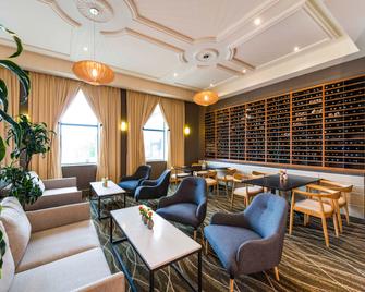 Novotel Christchurch Cathedral Square - Christchurch - Lounge