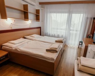 Tisza Sport Hotel - Szeged - Habitación