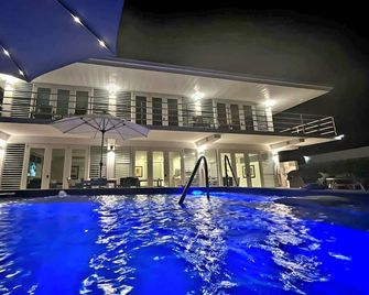 Villa Playera Your Ocean View Escape - Yabucoa - Pool