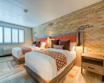 Hotel Lexen Newhall - Newhall