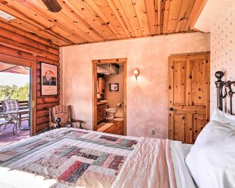 Quaint Williams Cabin Near Grand Canyon - Williams