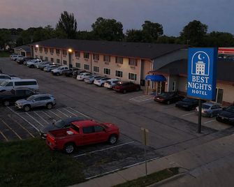 Motel 6 Fond Du Lac, WI - Fond du Lac - Building