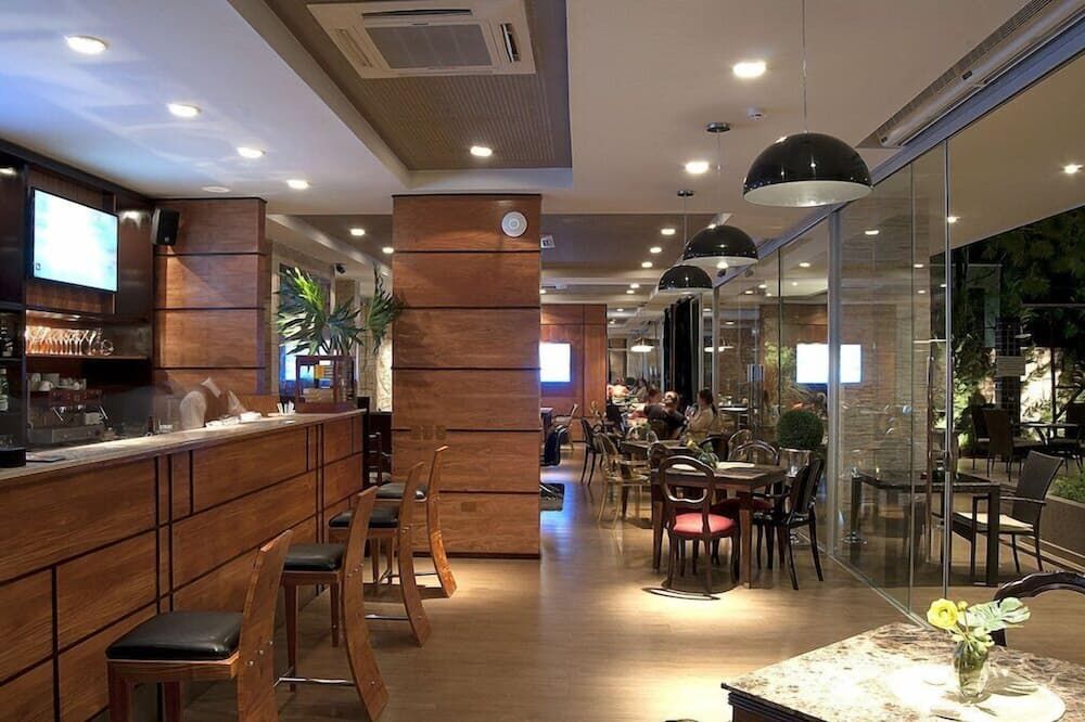 Las Ventanas Suites Hotel - Ciudad del Este - Bar