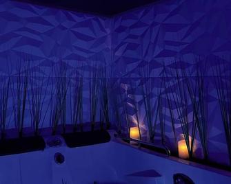 L intense - Calais - Spa