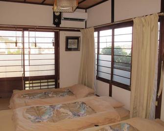 Queen Suite Special Japanesestyle roomWatch Atami fireworks view of the sea and cityWith privat / Atami Shizuoka - Atami - Bedroom