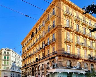 B&B A Durmì - Nápoles - Edificio
