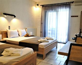 Pension Karvounoskala - Stratoni - Habitación