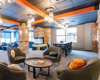 The Lodge at Wisp Resort - McHenry - Lounge