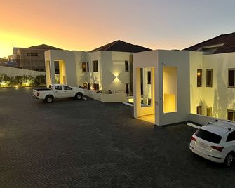 Xanadu Apartments at Blue Bay Golf & Beach Resort - Willemstad - Bygning