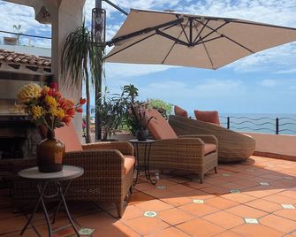 Spectacular Spacious Spanish Colonial 2br 2ba Terrace Oceanview Private Jacuzzi - Puerto Vallarta - Balkon