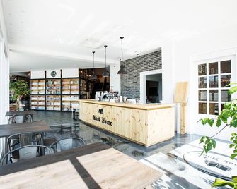 Book Home Gyeongju - גיאונגז'ו - דלפק קבלה