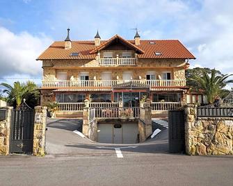 Hosteria Las Viñas - Noja - Budova