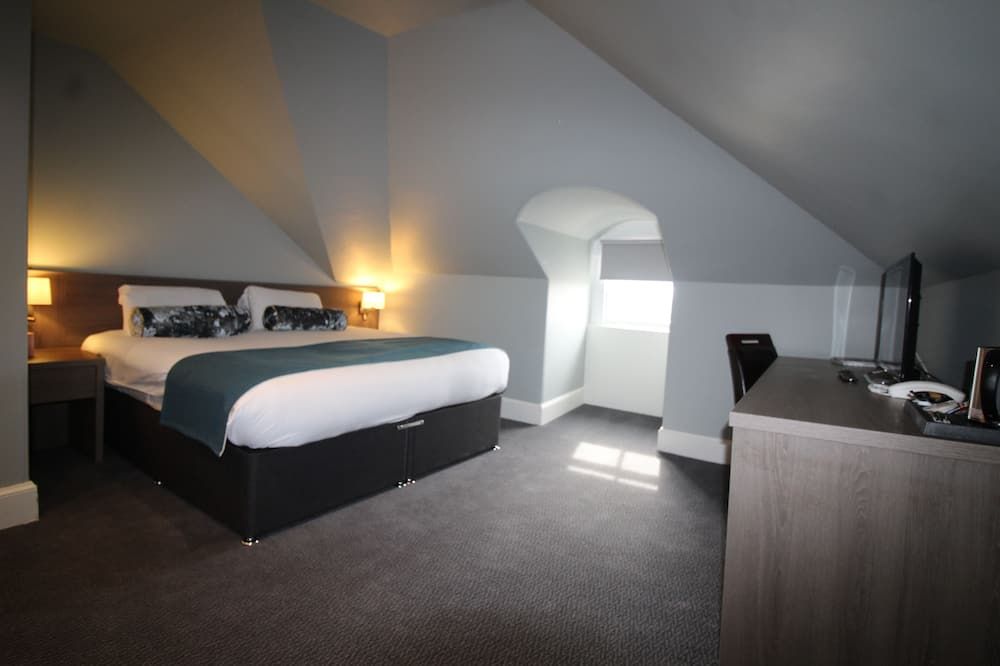 The Royal Hotel - Elgin - Ložnice