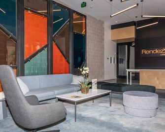 Landing Apartments near Tucson Convention Center - Tucson - Recepción